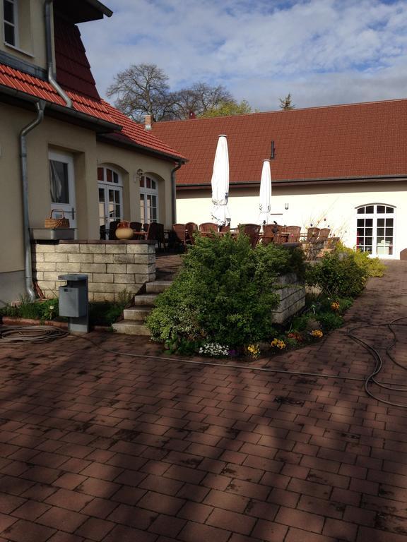 Landgasthaus Am Dolgensee Reichenwalde Экстерьер фото